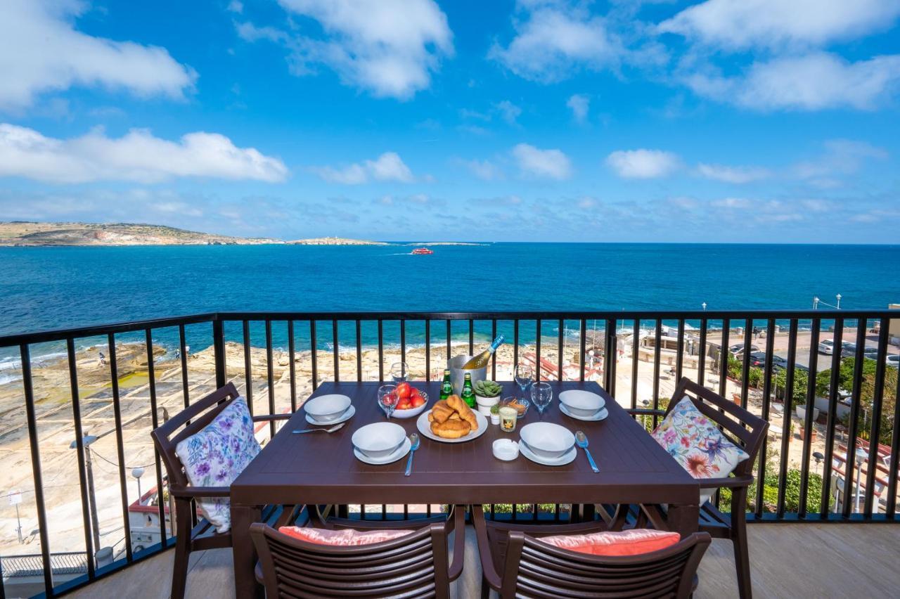 Islet Promenade Seafront Apartment With Large Corner Terrace By Getawaysmalta St. Paul's Bay Exteriör bild